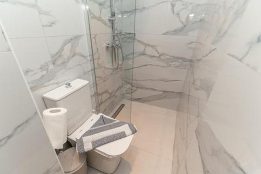 Hidden Paradise Apartment คอสทาวน์ ภายนอก รูปภาพ